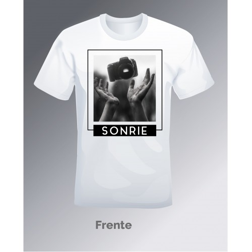 Camiseta Sonrie